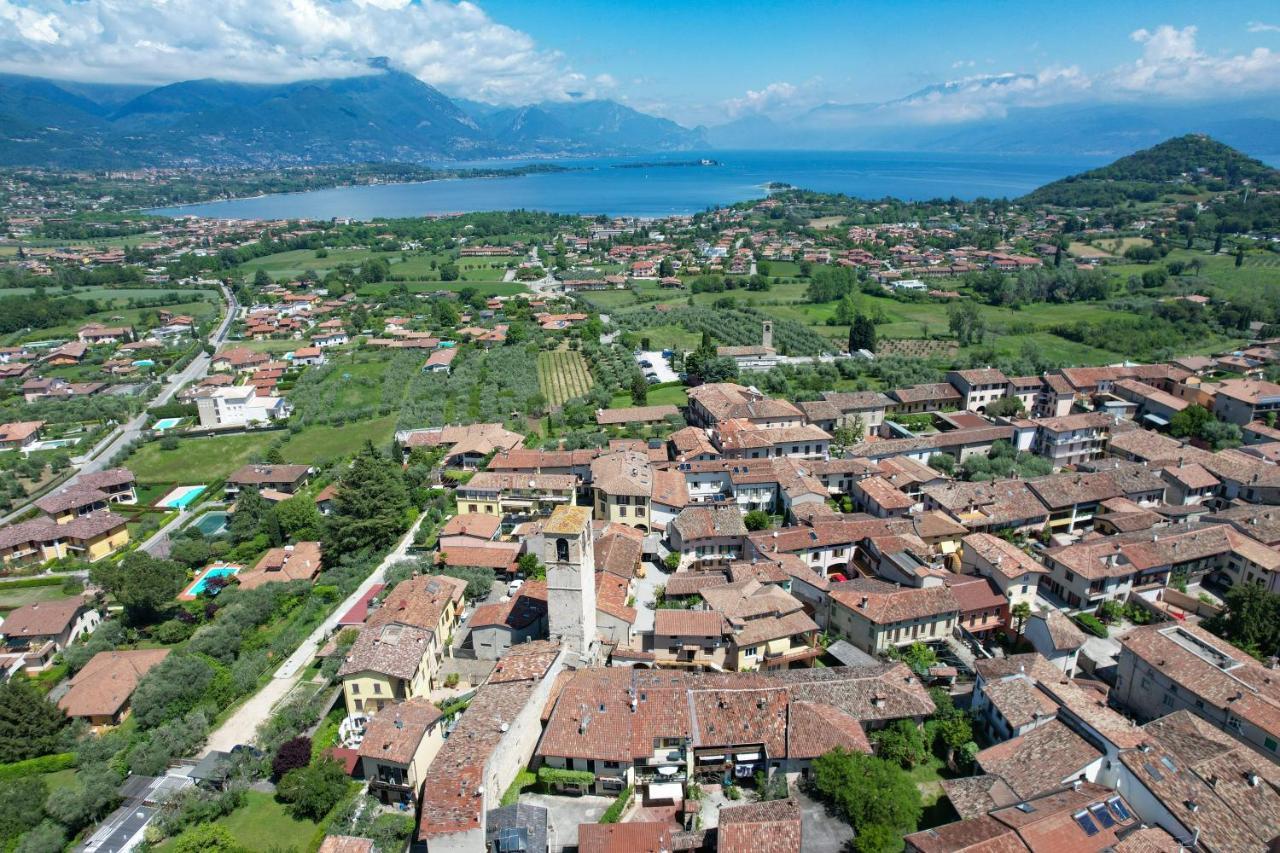 Appartamento Nel Borgo Manerba del Garda Exterior foto